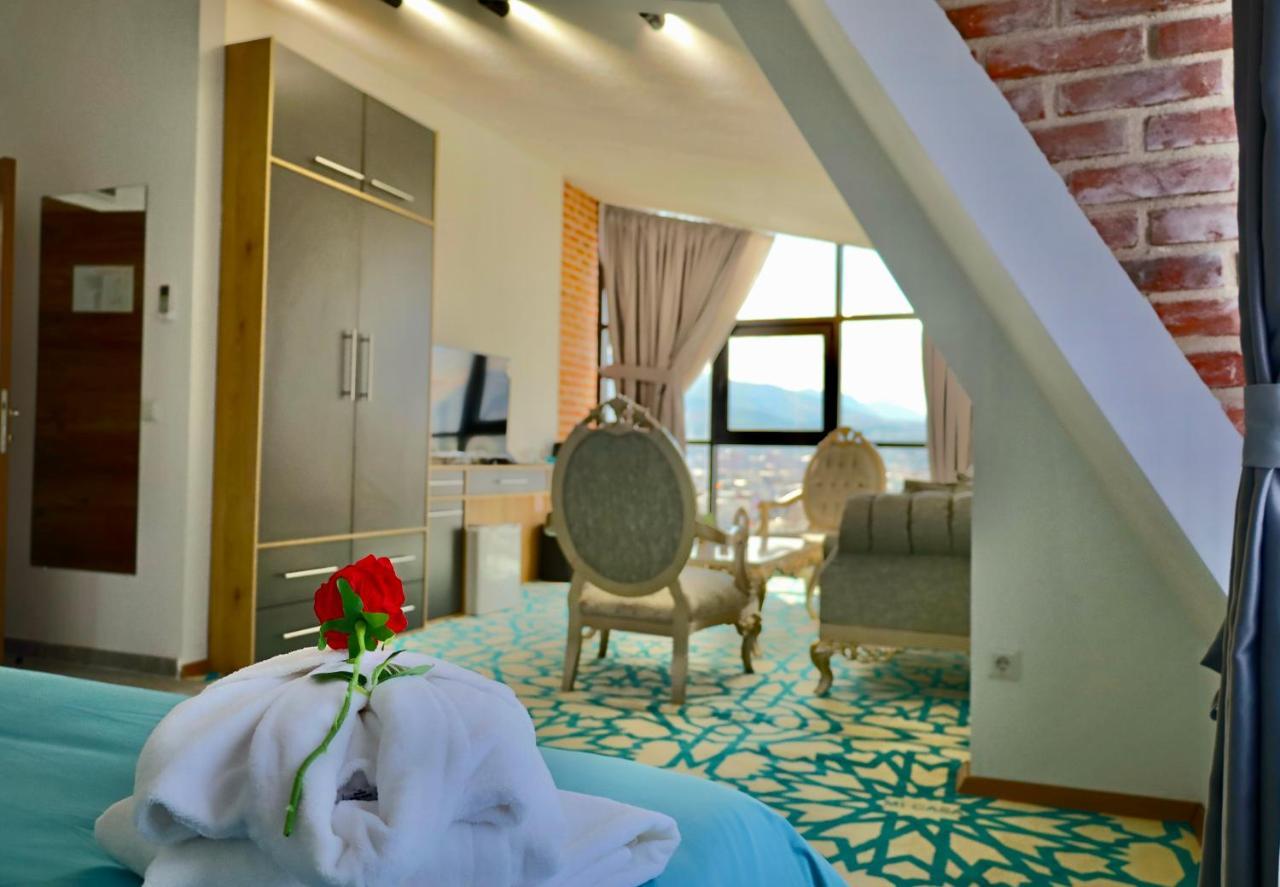 Mi Casa Hotell Skopje Eksteriør bilde